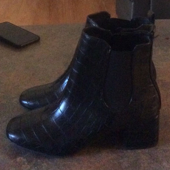 Lane Bryant Black Boots. Size 9. - Picture 2 of 4